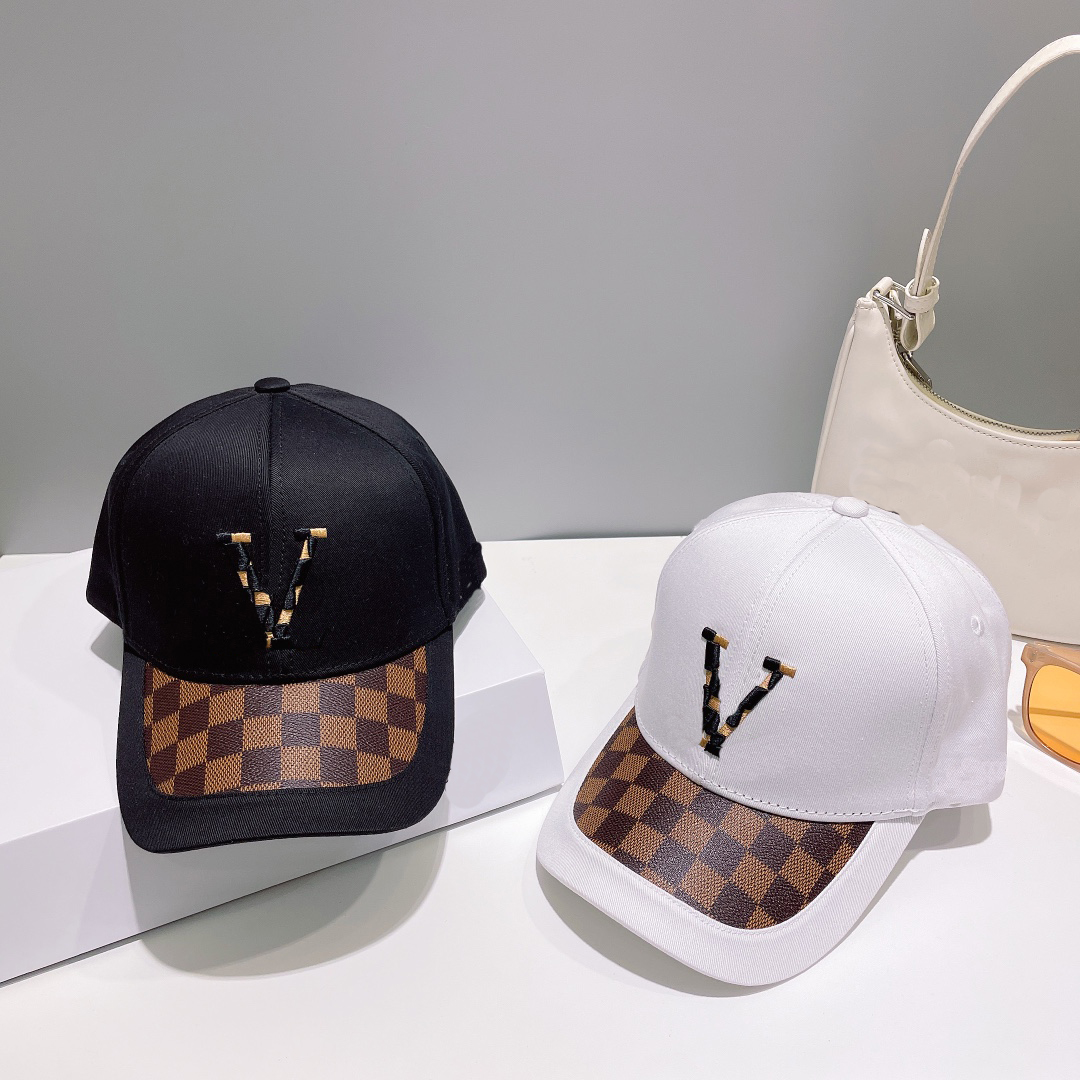 2color Fashion Ball Cap Mens PU Leather Designer Baseball Hat luxury Unisex Caps Street Fitted Fashion Sports Casquette Embroidery Adjustable Hats, Black
2color Fashion Ball Cap Mens PU Leather Designer Baseball Hat luxury Unisex Caps Street Fitted Fashion Sports Casquette Embroidery Adjustable Hats, Black
