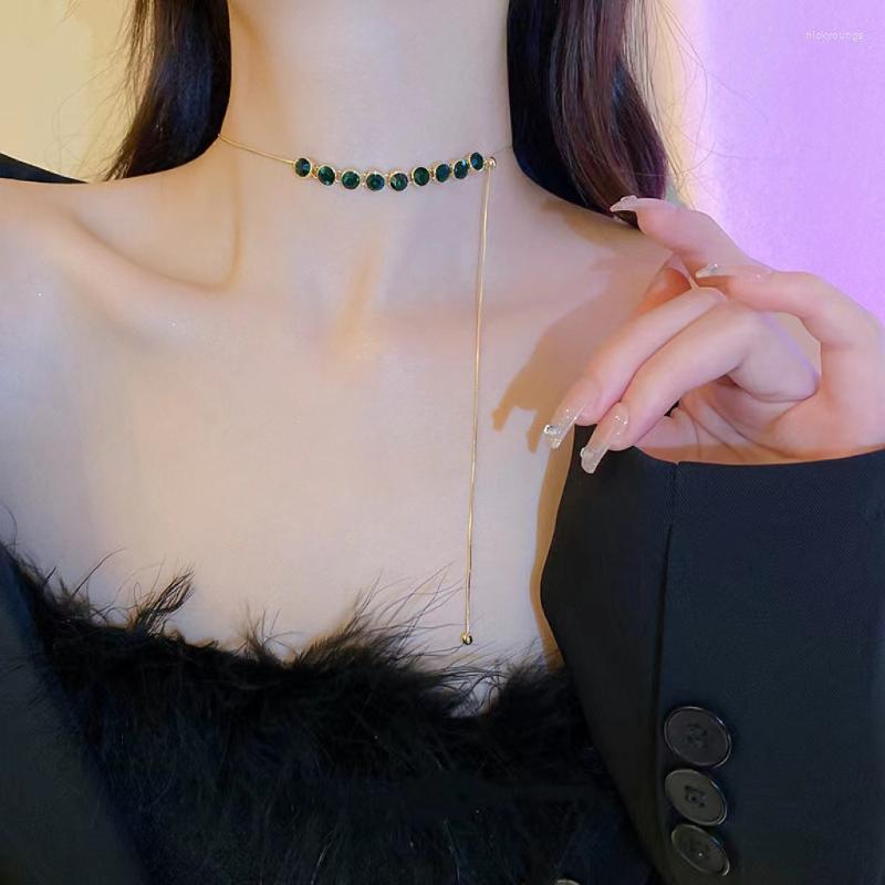 Chains Japan And South Korea Emerald Zircon Necklace Design Versatile Collar Chain High Grade Light Luxury Girl
Chains Japan And South Korea Emerald Zircon Necklace Design Versatile Collar Chain High Grade Light Luxury Girl