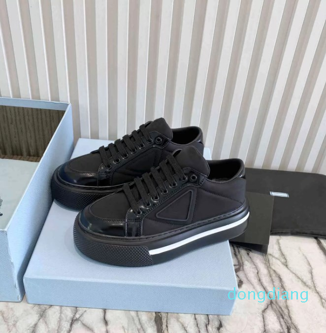 top quality Casual Shoes Recycled Nylon and Glossy Leather Fashionable Comfortable Breathable Size 35-40 with Box Poker star, Photo color1
top quality Casual Shoes Recycled Nylon and Glossy Leather Fashionable Comfortable Breathable Size 35-40 with Box Poker star, Photo color1
