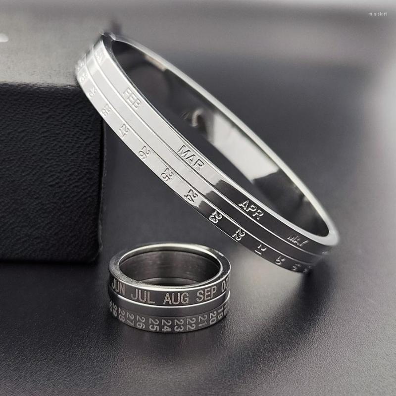 Bangle Two Piece Set Of High Quality Stainless Steel Bracelet Men's And Women's Personality Ring Digital Smart Gift
Bangle Two Piece Set Of High Quality Stainless Steel Bracelet Men's And Women's Personality Ring Digital Smart Gift