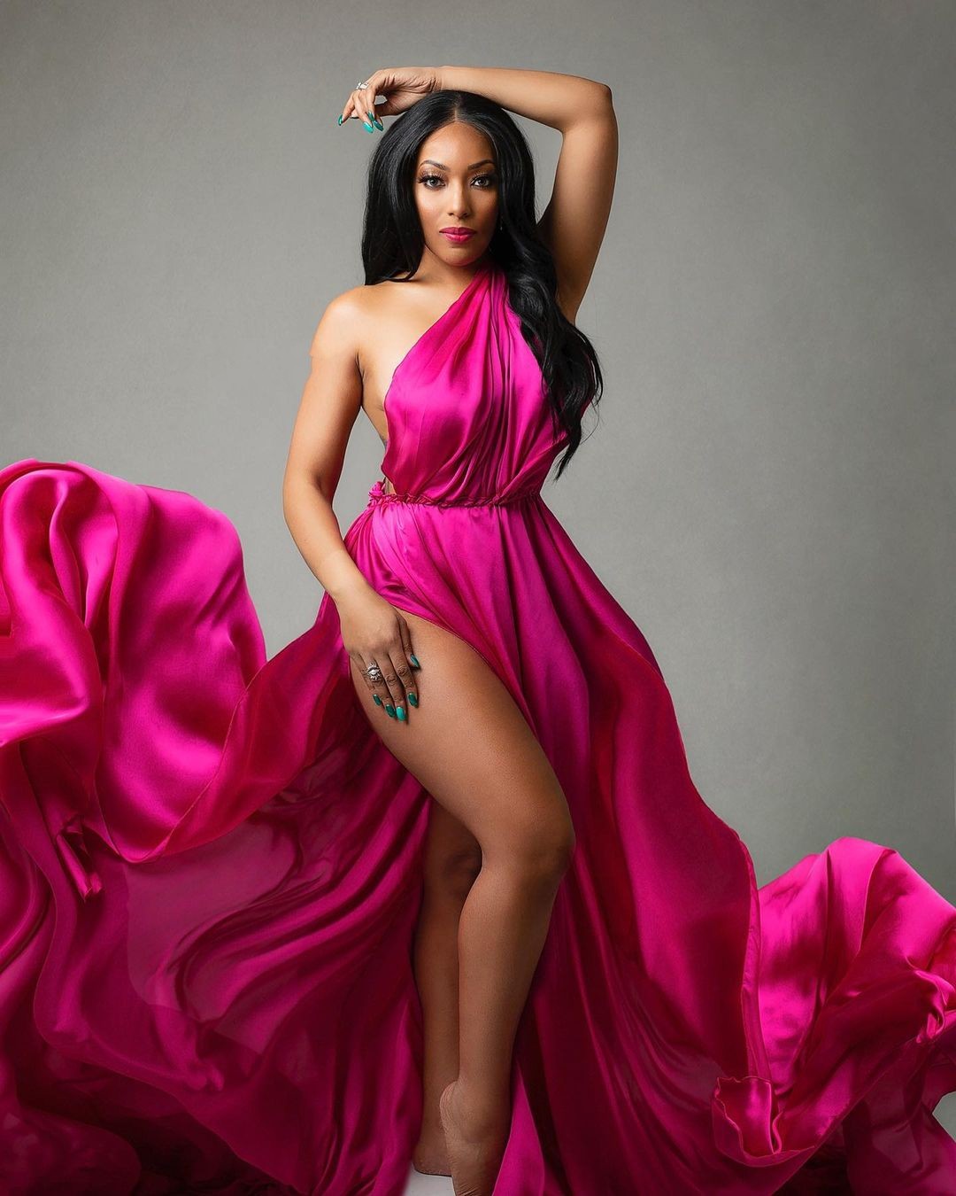 Fuchsia Evening Dress 2023 Sexy Abiye Long Train Women Prom Party Gowns One Shoulder High Split Silk Satin Robe De Soiree Vestidos Feast Formales, Red
Fuchsia Evening Dress 2023 Sexy Abiye Long Train Women Prom Party Gowns One Shoulder High Split Silk Satin Robe De Soiree Vestidos Feast Formales, Red