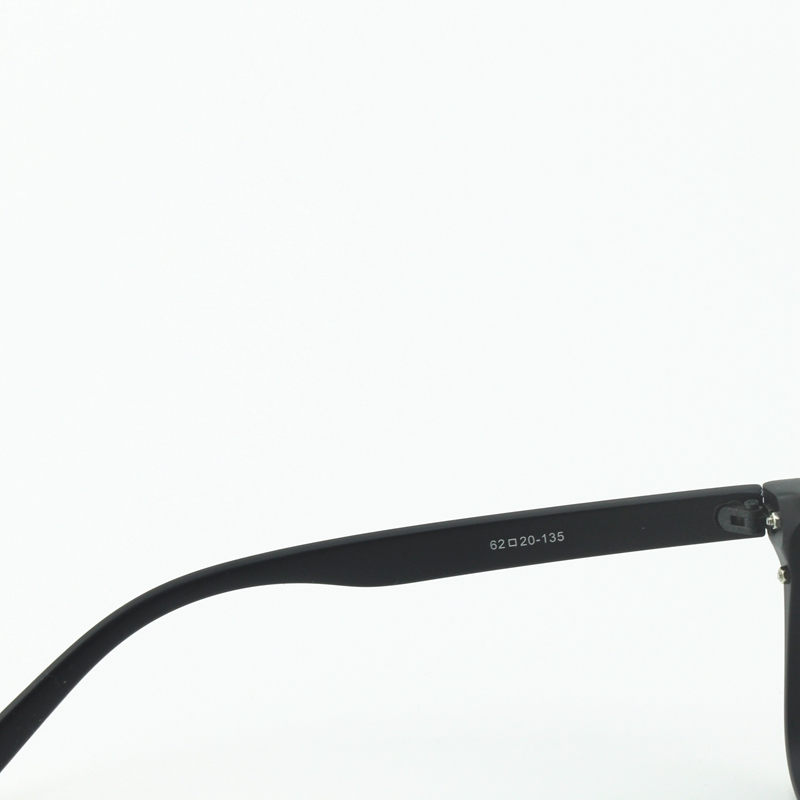 New Square Fashion Sunglasses for Men Women Black Frame Silver Mirror Flower Letter Lens Driving Brand Sun glasses Outdoor Sports Eyewear
New Square Fashion Sunglasses for Men Women Black Frame Silver Mirror Flower Letter Lens Driving Brand Sun glasses Outdoor Sports Eyewear