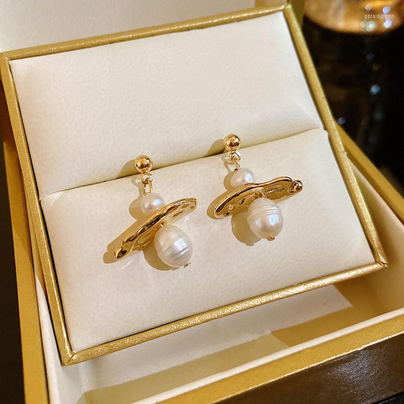 Stud Earrings Irregular Metal Luxury Freshwater Pearl Pendant For Women Japanese And Korean Style Fashion Jewelry Girl Gift
Stud Earrings Irregular Metal Luxury Freshwater Pearl Pendant For Women Japanese And Korean Style Fashion Jewelry Girl Gift