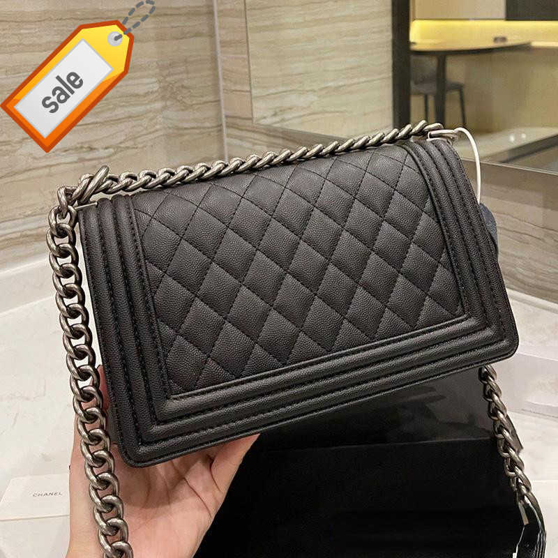 Luxury Women's Brand Designers Shoulder Bags Fashion Texture Calfskin Envelope Multi-functional Adjustable Strap Crossbody Bag Factory Direct Sales, Style 2
Luxury Women's Brand Designers Shoulder Bags Fashion Texture Calfskin Envelope Multi-functional Adjustable Strap Crossbody Bag Factory Direct Sales, Style 2