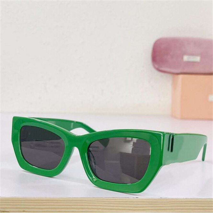 2023-2024 Glimpse eyewear sunglasses vertical Metal logo integrated glasses M98 rectangular acetate designer for women men Shades prom eyeglasses
2023-2024 Glimpse eyewear sunglasses vertical Metal logo integrated glasses M98 rectangular acetate designer for women men Shades prom eyeglasses