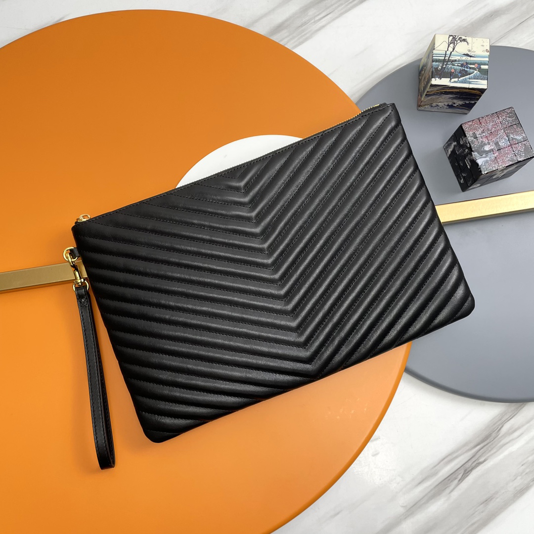7A Clutch Bags Deigner Palin Stripe Real Leather Cowhide Handbags Gold Logo Black Lining Purse, Cream
7A Clutch Bags Deigner Palin Stripe Real Leather Cowhide Handbags Gold Logo Black Lining Purse, Cream