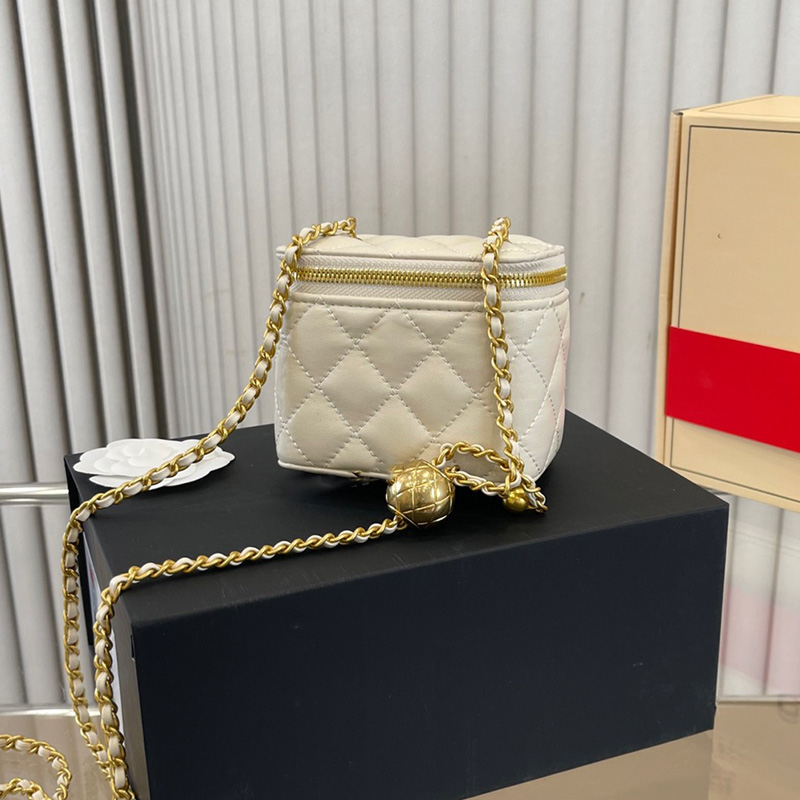 Womens Mini Crush Pearl Gold Ball Vanity Box Bags Wiuth Mirror Lambskin Classic C Diamond Lattice Cosmetic Case Outdoor GHW Crossbody Shoulder Handbags 11.5X9CM, Box1
Womens Mini Crush Pearl Gold Ball Vanity Box Bags Wiuth Mirror Lambskin Classic C Diamond Lattice Cosmetic Case Outdoor GHW Crossbody Shoulder Handbags 11.5X9CM, Box1
