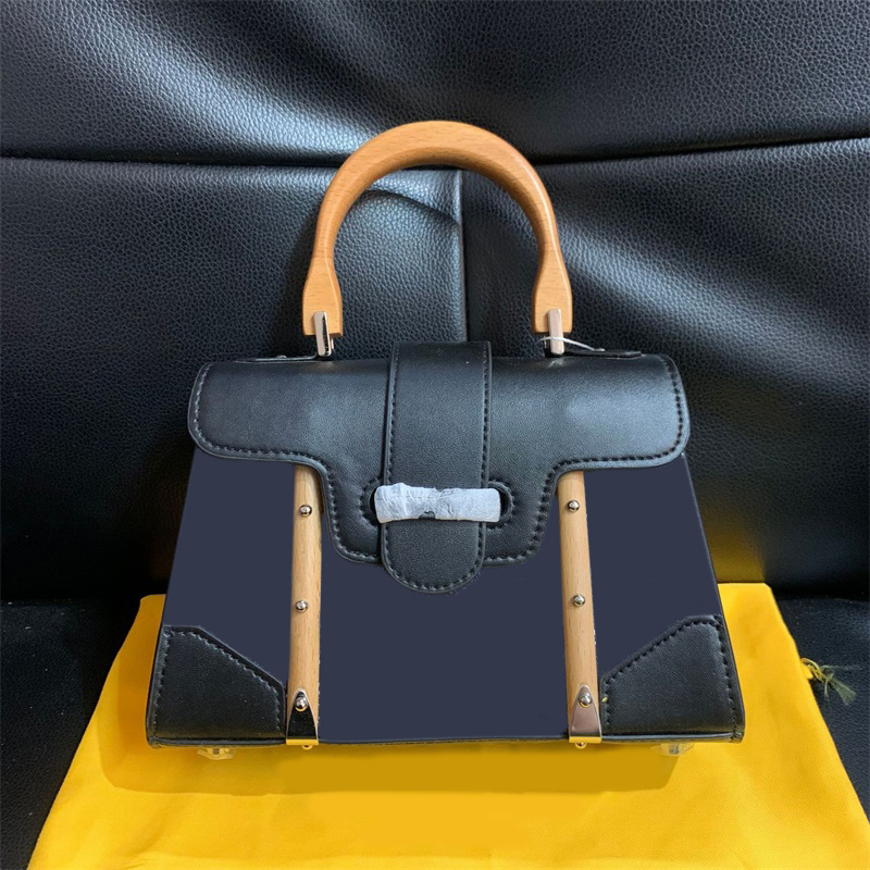 Adjustable strap mini tote designer shoulder bag metal rivet traveling black green blue luxury bags lady practical messenger handbags fashion simple XB001 E23, #6
Adjustable strap mini tote designer shoulder bag metal rivet traveling black green blue luxury bags lady practical messenger handbags fashion simple XB001 E23, #6