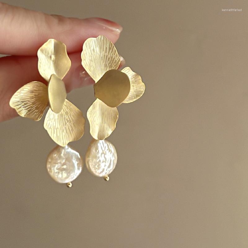 Dangle Earrings Bohemian Simulated Pearl Flower Earring For Women Wedding Trendy Plant Girl Party Gift Big Statement Jewelry
Dangle Earrings Bohemian Simulated Pearl Flower Earring For Women Wedding Trendy Plant Girl Party Gift Big Statement Jewelry