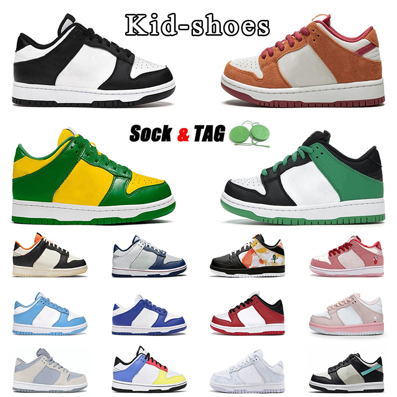 dhgate retro kids shoes black white panda chicago kids running shoes classic green dark russet gedar kids designer kids sneakers pigeon pink SP brazil UNC, Socks and tag
dhgate retro kids shoes black white panda chicago kids running shoes classic green dark russet gedar kids designer kids sneakers pigeon pink SP brazil UNC, Socks and tag
