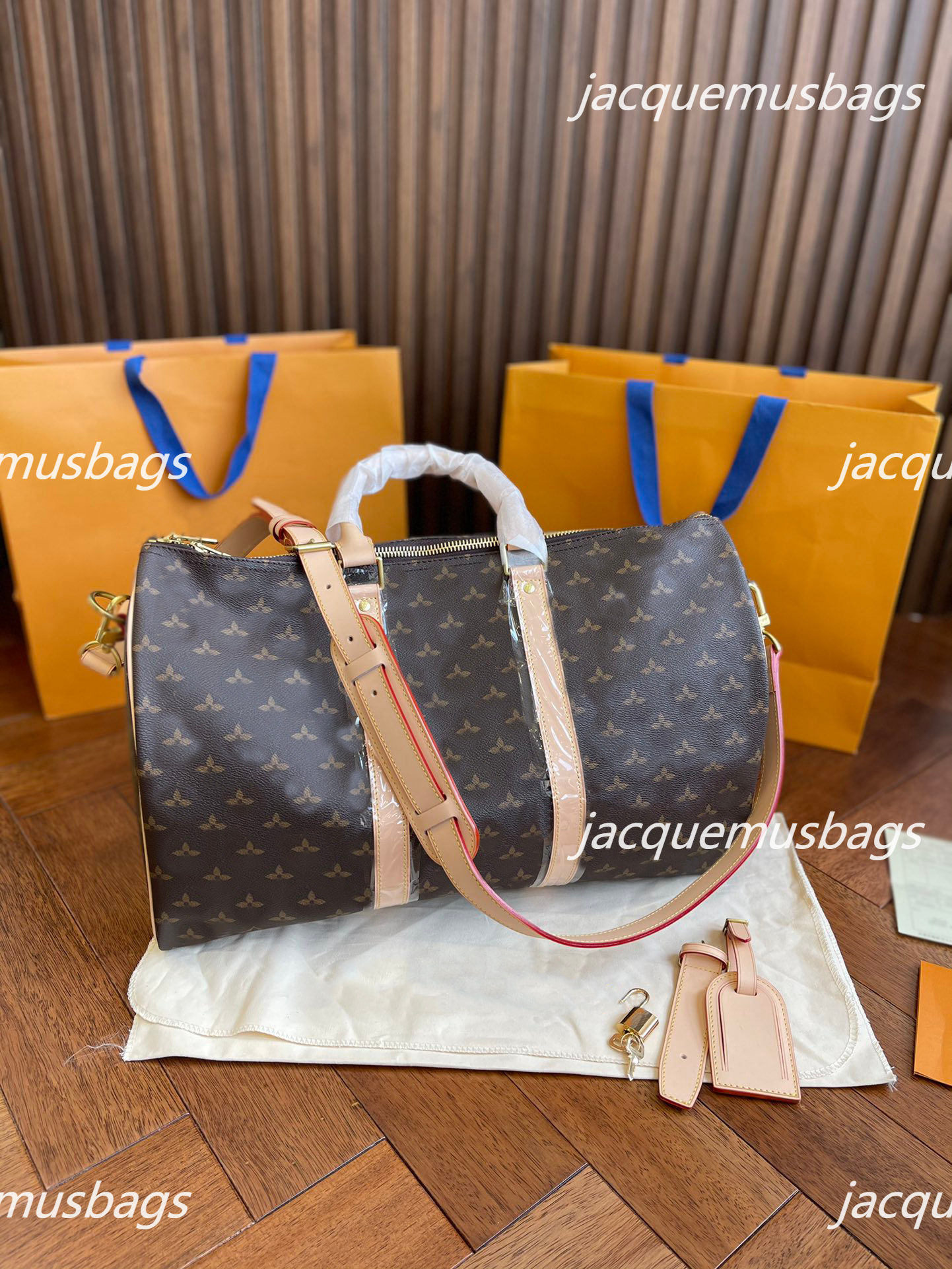 Duffel Bags Designer Luxury Travel Sport Outdoor Crossbody Handbag Tote Lady Classical Printing Shoulder Bag Packs Unisex Purse Casual Leather Handlebag, Color 5
Duffel Bags Designer Luxury Travel Sport Outdoor Crossbody Handbag Tote Lady Classical Printing Shoulder Bag Packs Unisex Purse Casual Leather Handlebag, Color 5