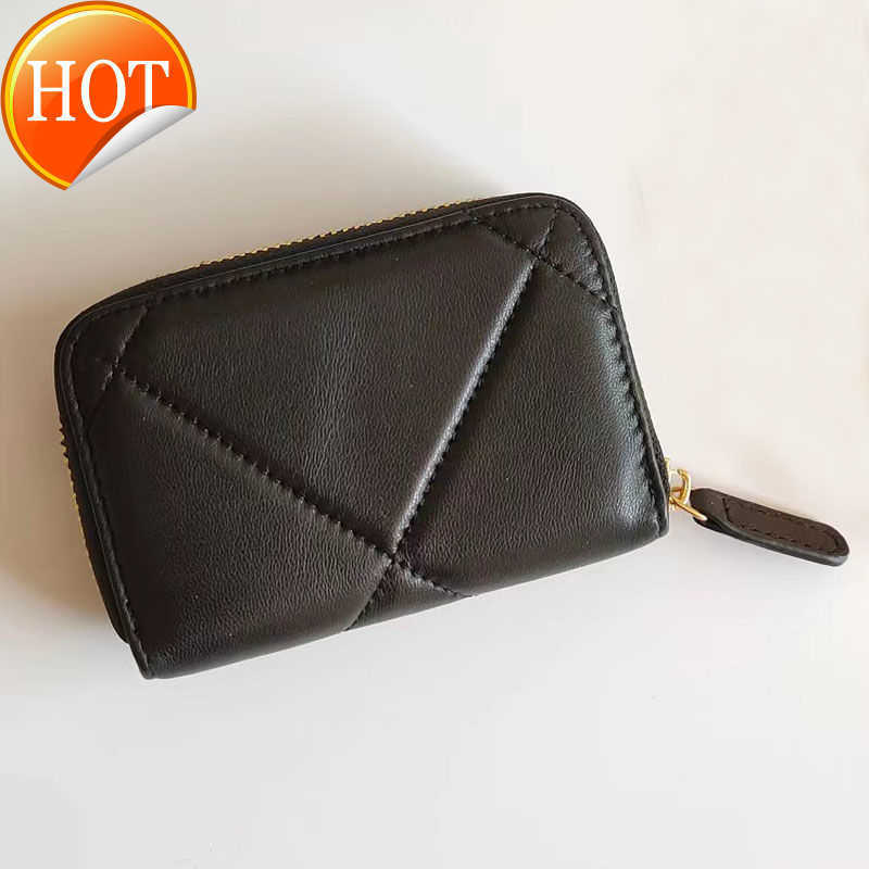 Luxury Brand Designer change Coin purse Wallet Card pack Small Fragrant Bag Wallets Women's Short Ins Red Same Macaron Color Matching Multi-card Factory Direct Sale, Gift box packing
Luxury Brand Designer change Coin purse Wallet Card pack Small Fragrant Bag Wallets Women's Short Ins Red Same Macaron Color Matching Multi-card Factory Direct Sale, Gift box packing