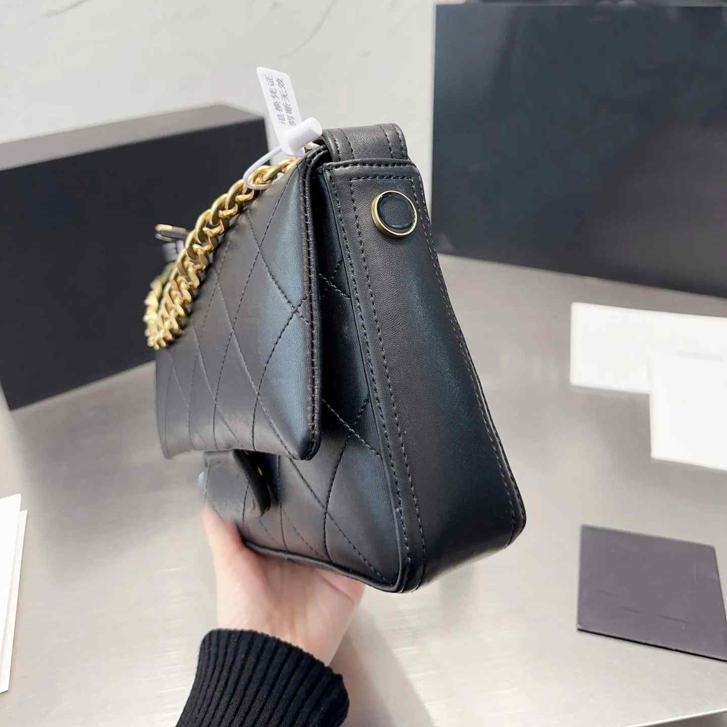 Designer Bag Women Flap Handbag Diamond Lattice Gold Chain Crossbody Purse Letter, Black
Designer Bag Women Flap Handbag Diamond Lattice Gold Chain Crossbody Purse Letter, Black