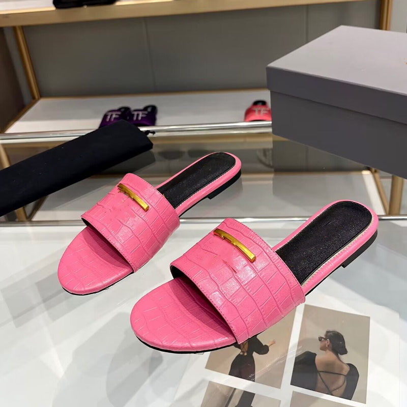 Summer Women's Garden Slippers Designer Diamond Leather Flat Sandals Comfortable and Durable Outdoor Beach Shoes, 11
Summer Women's Garden Slippers Designer Diamond Leather Flat Sandals Comfortable and Durable Outdoor Beach Shoes, 11