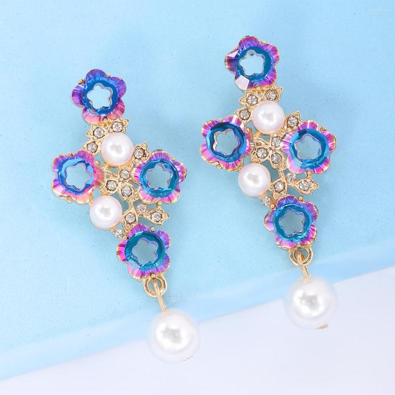 Dangle Earrings Modern Women's Long Pearl Rhinestone Exquisite Luxury Design Statement Y2k Jewelry Wedding Party Accessories
Dangle Earrings Modern Women's Long Pearl Rhinestone Exquisite Luxury Design Statement Y2k Jewelry Wedding Party Accessories