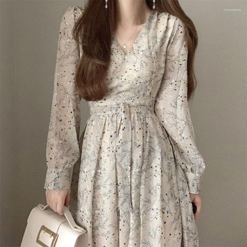 Casual Dresses Long Dress V-neck Sleeve Chiffon Floral Women' Autumn Clothing Woman Vestido De Mujer Femme Robe, Picture shown
Casual Dresses Long Dress V-neck Sleeve Chiffon Floral Women' Autumn Clothing Woman Vestido De Mujer Femme Robe, Picture shown