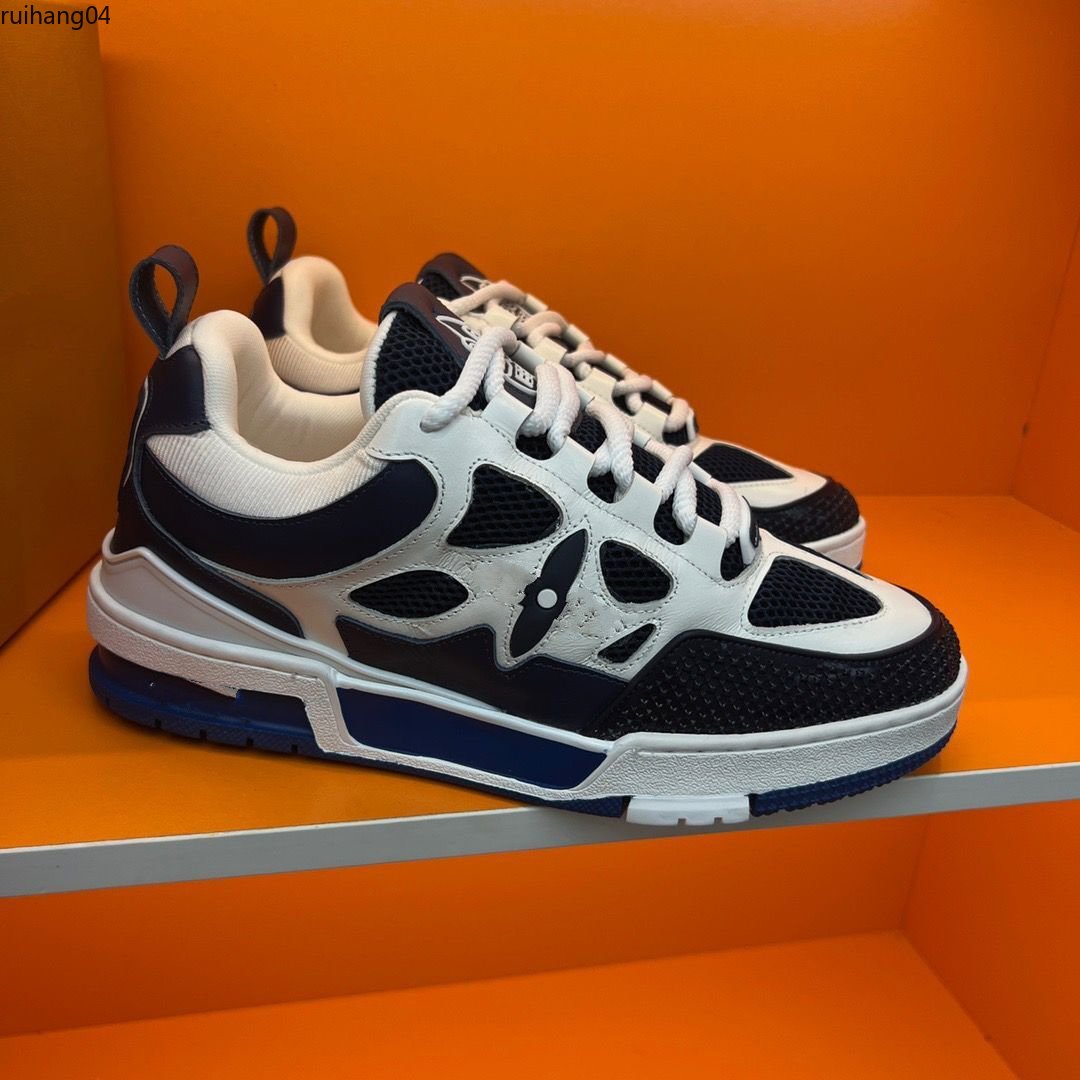 Men Shoes Sneaker Matte Cowhide Luxury Designer Matching White Same Color Outsole With The Size38-45 mkjkkk rh4000002
Men Shoes Sneaker Matte Cowhide Luxury Designer Matching White Same Color Outsole With The Size38-45 mkjkkk rh4000002