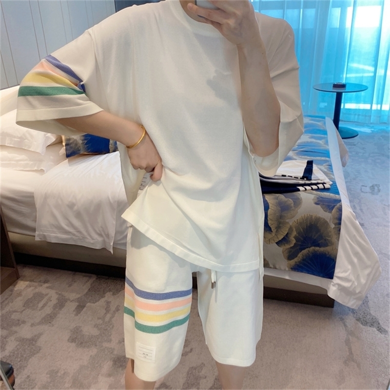 Womens Two Piece Pants Summer TB fourbar color bar large version of ice linen knitted shortsleeved Tshirt casual sports shorts suit 230316, White top
Womens Two Piece Pants Summer TB fourbar color bar large version of ice linen knitted shortsleeved Tshirt casual sports shorts suit 230316, White top