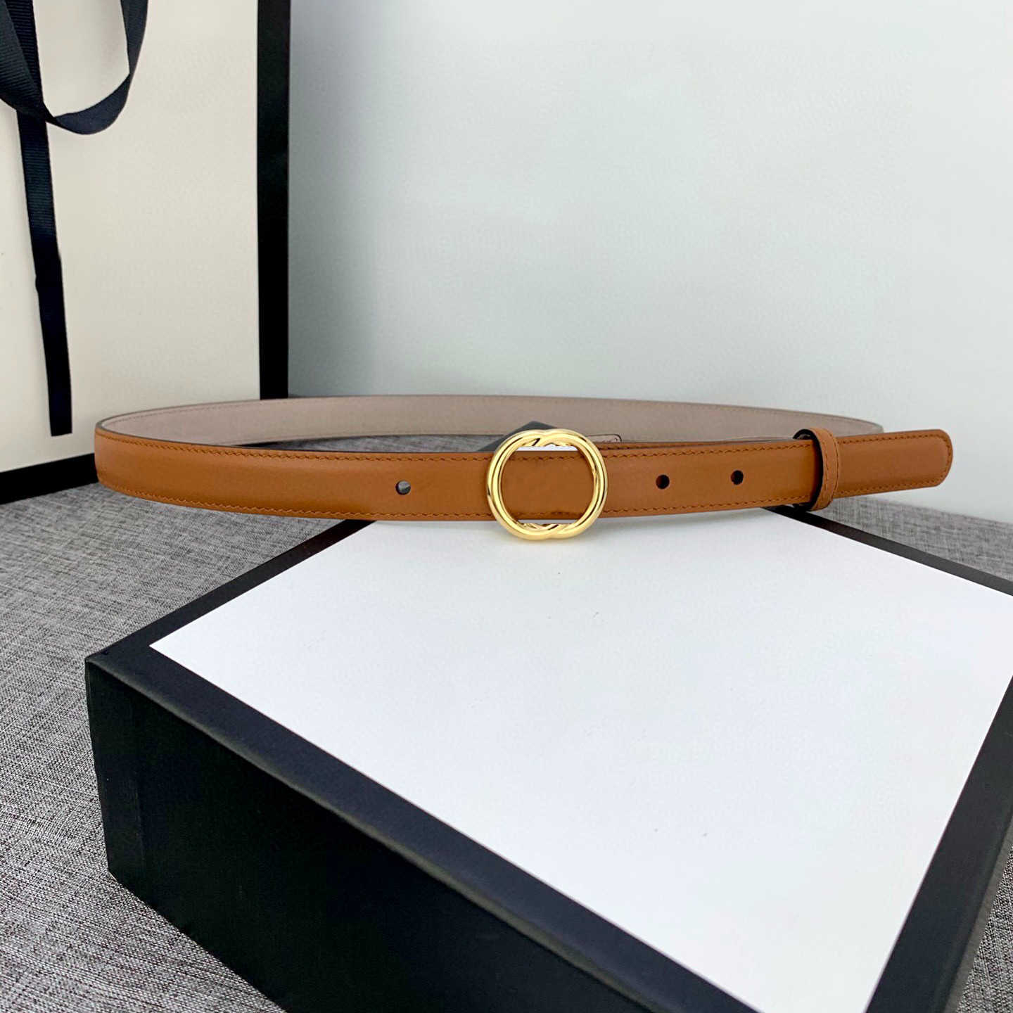 AAAAA Designer Belt Luxury Women Men Belts Fashion Classic Gold Silver Copper Smooth Buckle Casual Thin Waist Bandwidth 2.0cm With Gift Box, Figure
AAAAA Designer Belt Luxury Women Men Belts Fashion Classic Gold Silver Copper Smooth Buckle Casual Thin Waist Bandwidth 2.0cm With Gift Box, Figure