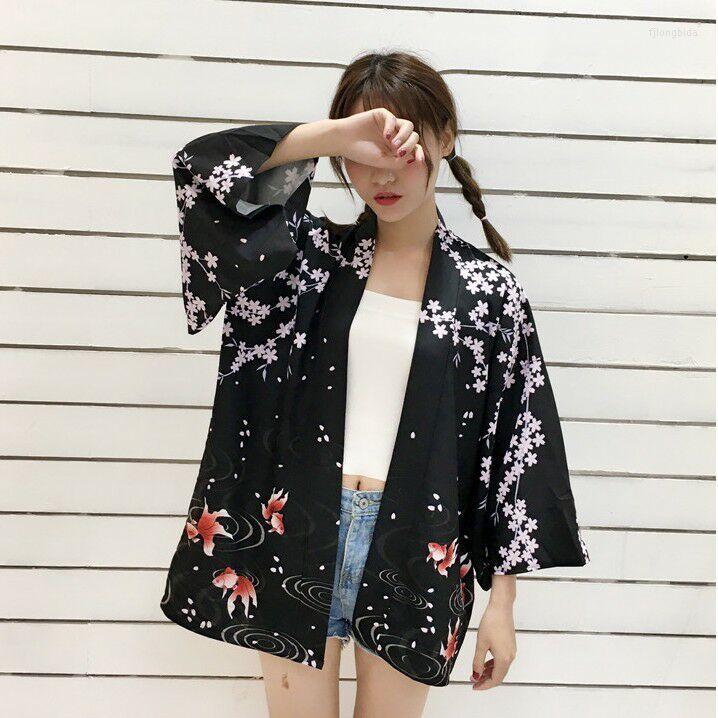 Ethnic Clothing Summer Japanese College Kimono Flower Goldfish Loose Tops Sunscreen Clothes Women Thin Coat Cardigan Yukata
Ethnic Clothing Summer Japanese College Kimono Flower Goldfish Loose Tops Sunscreen Clothes Women Thin Coat Cardigan Yukata