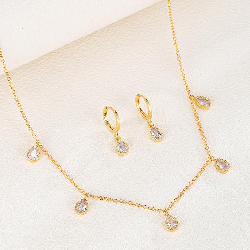 Necklace Earrings Set Classic Water Drop Earring Clasp Jewelry Gold Color Zirconia Wedding Elegant Female Accessories Can Be Wholesale, Picture shown
Necklace Earrings Set Classic Water Drop Earring Clasp Jewelry Gold Color Zirconia Wedding Elegant Female Accessories Can Be Wholesale, Picture shown
