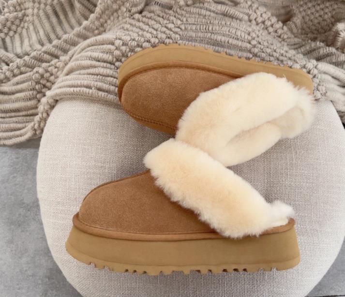 Mini Snow Boot Thick soled slippers Leather Boots Warm Boots Classic 5854 Fashion Women 'S Keep Plush Us4--Us12 Factory Hot, Black1
Mini Snow Boot Thick soled slippers Leather Boots Warm Boots Classic 5854 Fashion Women 'S Keep Plush Us4--Us12 Factory Hot, Black1