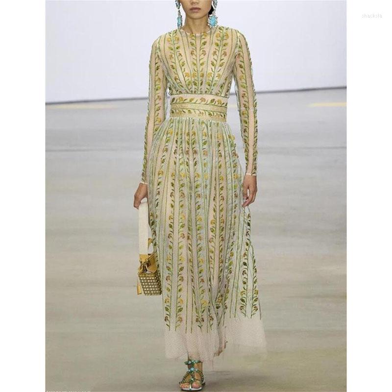 Casual Dresses Women Dress 2023 High Quality Spring Summer Runway O Neck Long Sleeve Embroidery Elegant Mesh Party NP1895Y, Picture shown
Casual Dresses Women Dress 2023 High Quality Spring Summer Runway O Neck Long Sleeve Embroidery Elegant Mesh Party NP1895Y, Picture shown