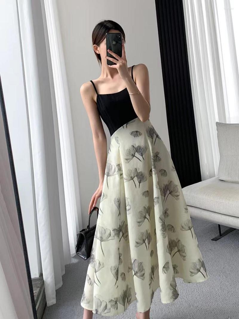 Casual Dresses French Retro Gentle Wind Floral Halter Sexy Dress Summer High Waist Thin Backless Sleeveless, Apricot
Casual Dresses French Retro Gentle Wind Floral Halter Sexy Dress Summer High Waist Thin Backless Sleeveless, Apricot