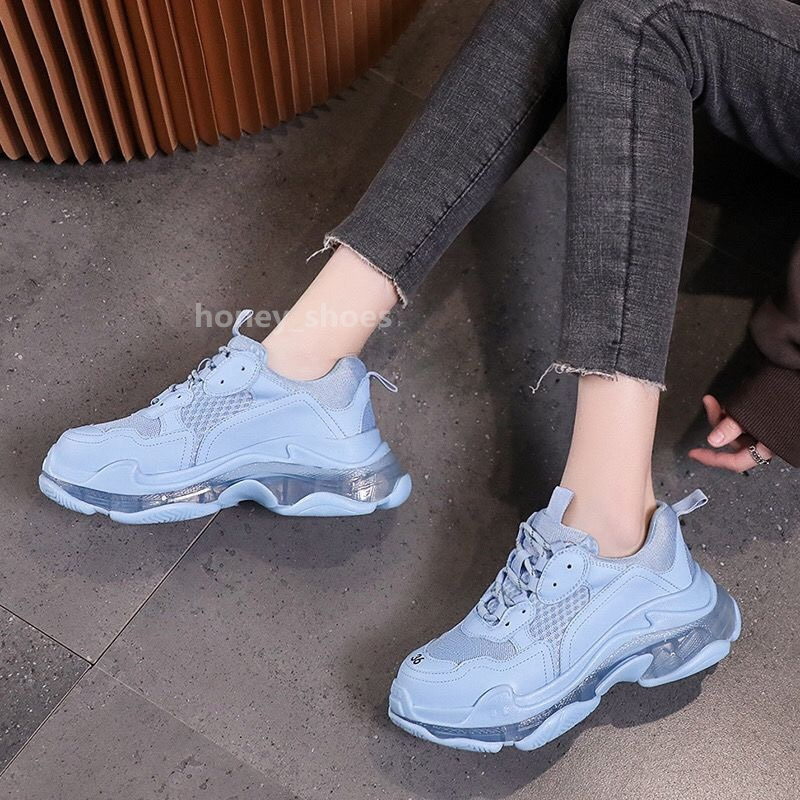2023 Luxury Women Men Casual Shoes Rhyton Multicolor Sneaker Edition The Hacker Project Triple S Platform Print Sneakers Fashion Sneakers Size 35-45 H317, Color 1
2023 Luxury Women Men Casual Shoes Rhyton Multicolor Sneaker Edition The Hacker Project Triple S Platform Print Sneakers Fashion Sneakers Size 35-45 H317, Color 1