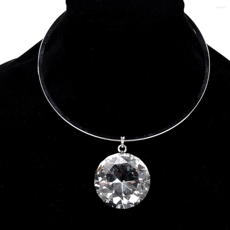 Choker Women Collar Rhinestone Pendant Alloy Necklace Fashion Neck Jewelry Party Exquisite Dressing Decoration
Choker Women Collar Rhinestone Pendant Alloy Necklace Fashion Neck Jewelry Party Exquisite Dressing Decoration