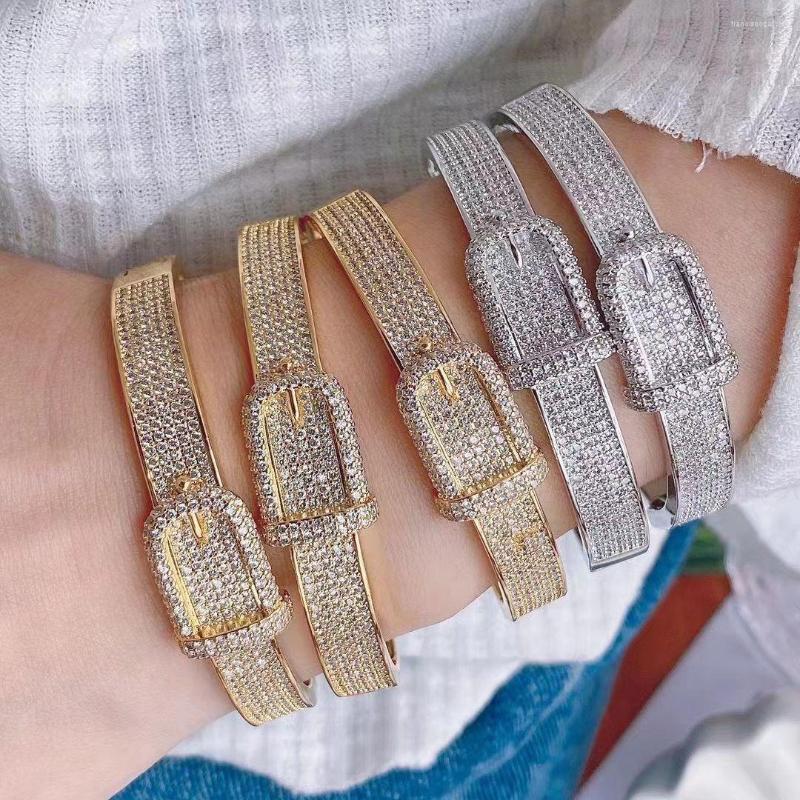 Bangle 3PCS Geometric Gold Bracelet With Crystals Zirconia Trendy Women Wrist Jewelry Luxury Wedding Gifts For Bride
Bangle 3PCS Geometric Gold Bracelet With Crystals Zirconia Trendy Women Wrist Jewelry Luxury Wedding Gifts For Bride