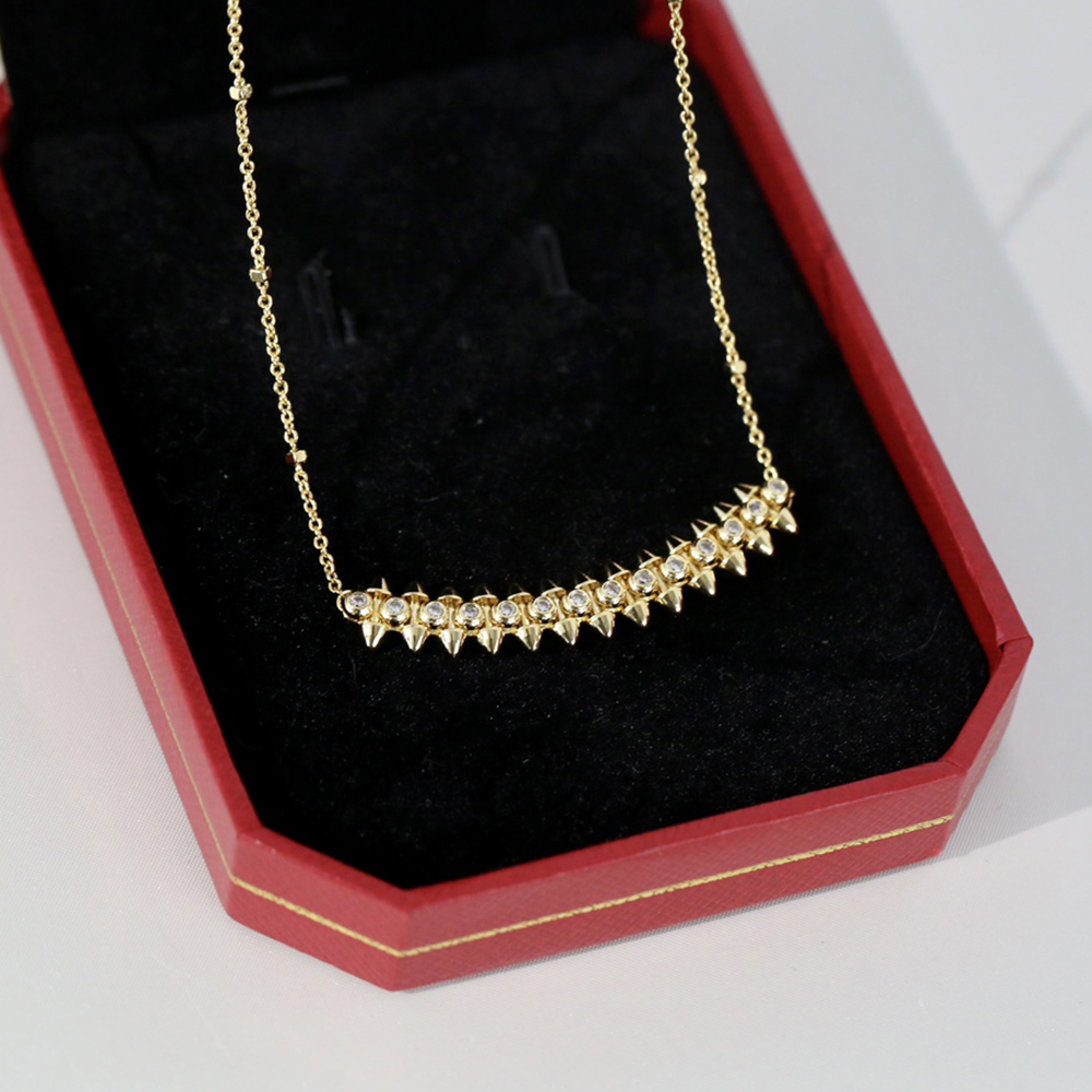 clash Series necklace for woman designer for man Willow spike Gold plated 18K T0P quality highest counter quality fashion luxury classic style anniversary gift 002
clash Series necklace for woman designer for man Willow spike Gold plated 18K T0P quality highest counter quality fashion luxury classic style anniversary gift 002