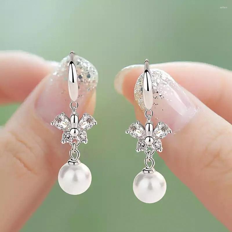 Dangle Earrings Fashion Crystal Butterfly With Imitation Pearl Drop Elegant Bridal Wedding Jewelry Top Quality Earring For Women
Dangle Earrings Fashion Crystal Butterfly With Imitation Pearl Drop Elegant Bridal Wedding Jewelry Top Quality Earring For Women