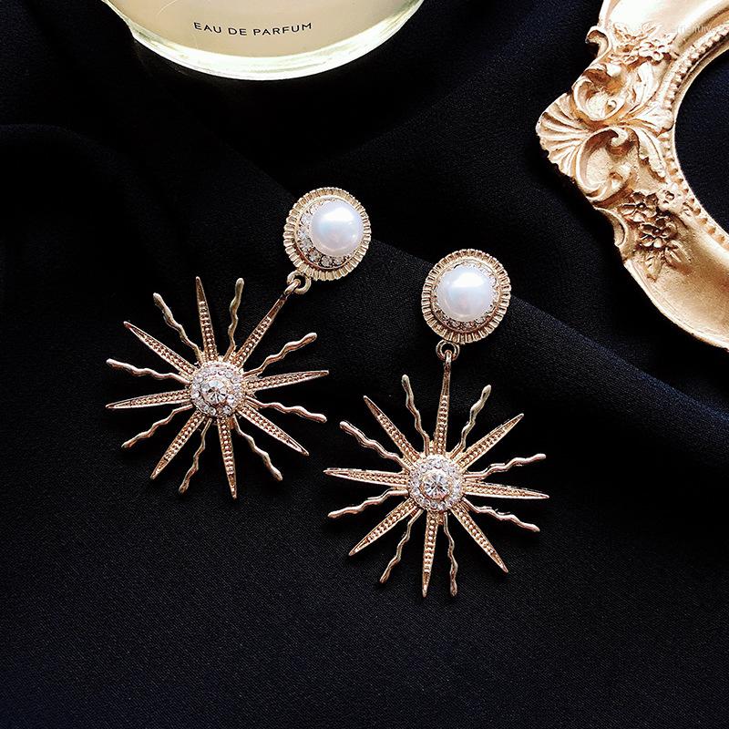 Dangle Earrings Korean Crystal Sun Pearl For Women Lady Fashion Statement Big Drop Female Ear Jewelry
Dangle Earrings Korean Crystal Sun Pearl For Women Lady Fashion Statement Big Drop Female Ear Jewelry