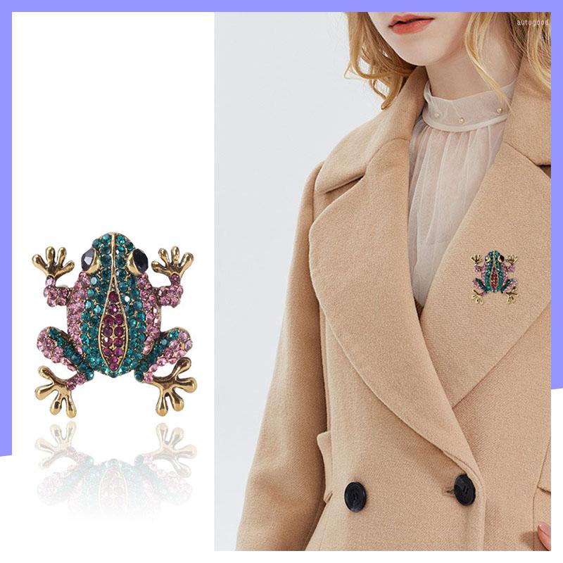 Brooches Vintage Cartoon Animal Brooch Cute Little Frog High-end Customized Clothing Accessories Pin Rhinestone Metal Needle
Brooches Vintage Cartoon Animal Brooch Cute Little Frog High-end Customized Clothing Accessories Pin Rhinestone Metal Needle