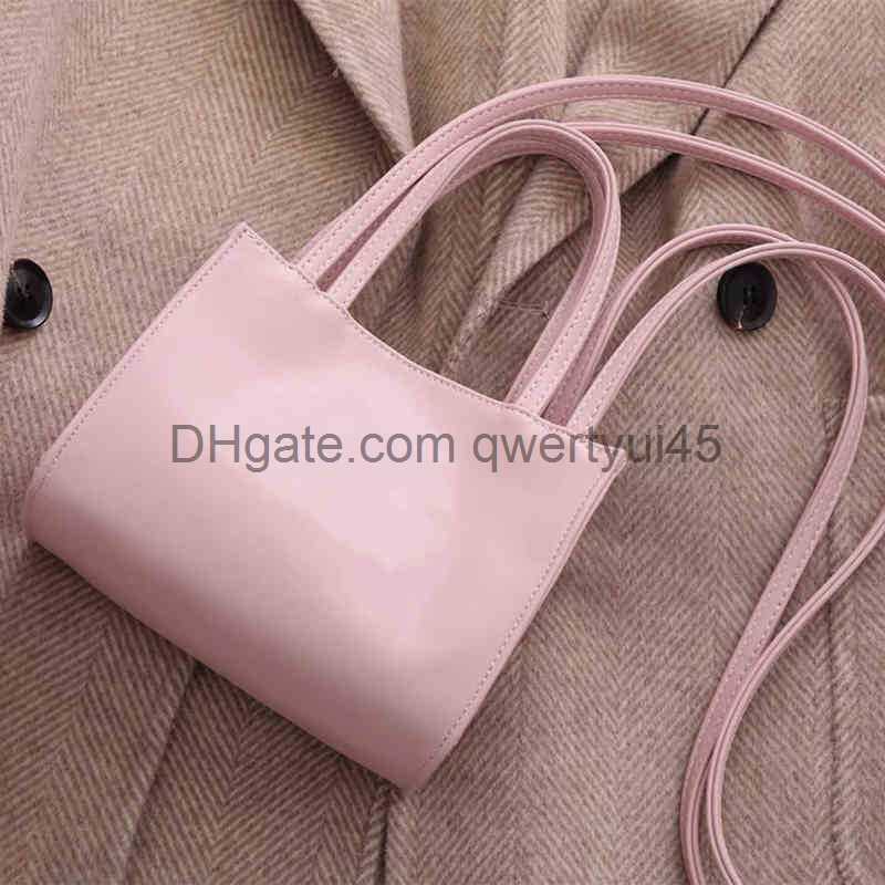 qwertyui45 Cross Body Luxury designer handbag Big Tote Bag for Women's New Fashion Luxury Soft PU Leather Handbags luxury designer bag Crossbody Bags 031723H, Cream
qwertyui45 Cross Body Luxury designer handbag Big Tote Bag for Women's New Fashion Luxury Soft PU Leather Handbags luxury designer bag Crossbody Bags 031723H, Cream