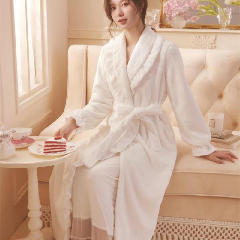 Women' Sleepwear Robe Winter Bathrobe Women Loungewear Coral Fleece Morning Gown Robes Romantic Elegance, White
Women' Sleepwear Robe Winter Bathrobe Women Loungewear Coral Fleece Morning Gown Robes Romantic Elegance, White