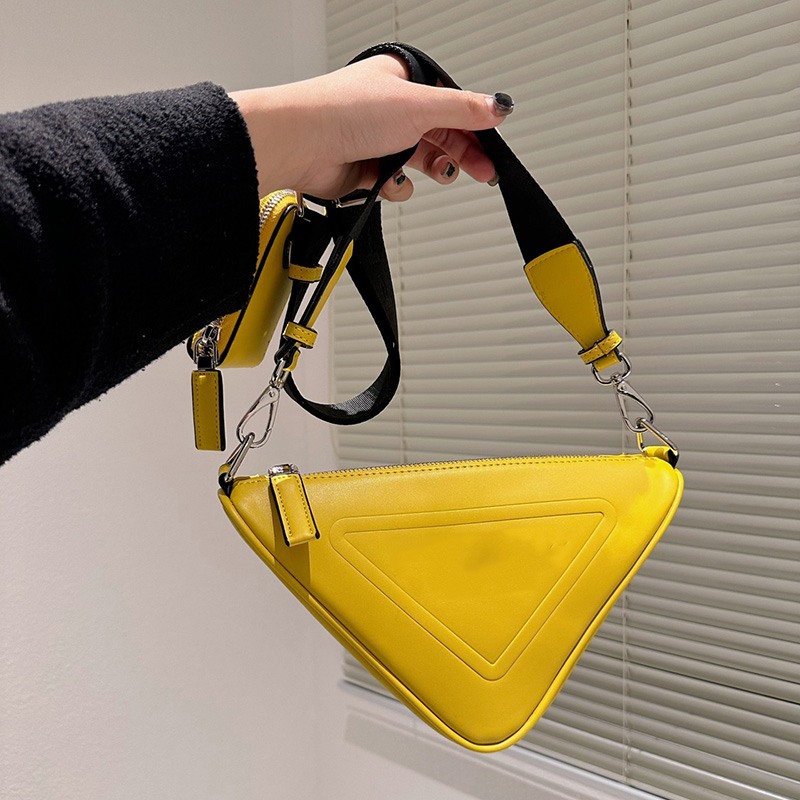 Womens Timeless Designer Triangle Bags With Nylon Strap Crossbody Shoulder Handbags Zipper Cosmetic Case Pouch Outdoor Street Trend Designer Wallet Purse 27X14CM, Box
Womens Timeless Designer Triangle Bags With Nylon Strap Crossbody Shoulder Handbags Zipper Cosmetic Case Pouch Outdoor Street Trend Designer Wallet Purse 27X14CM, Box