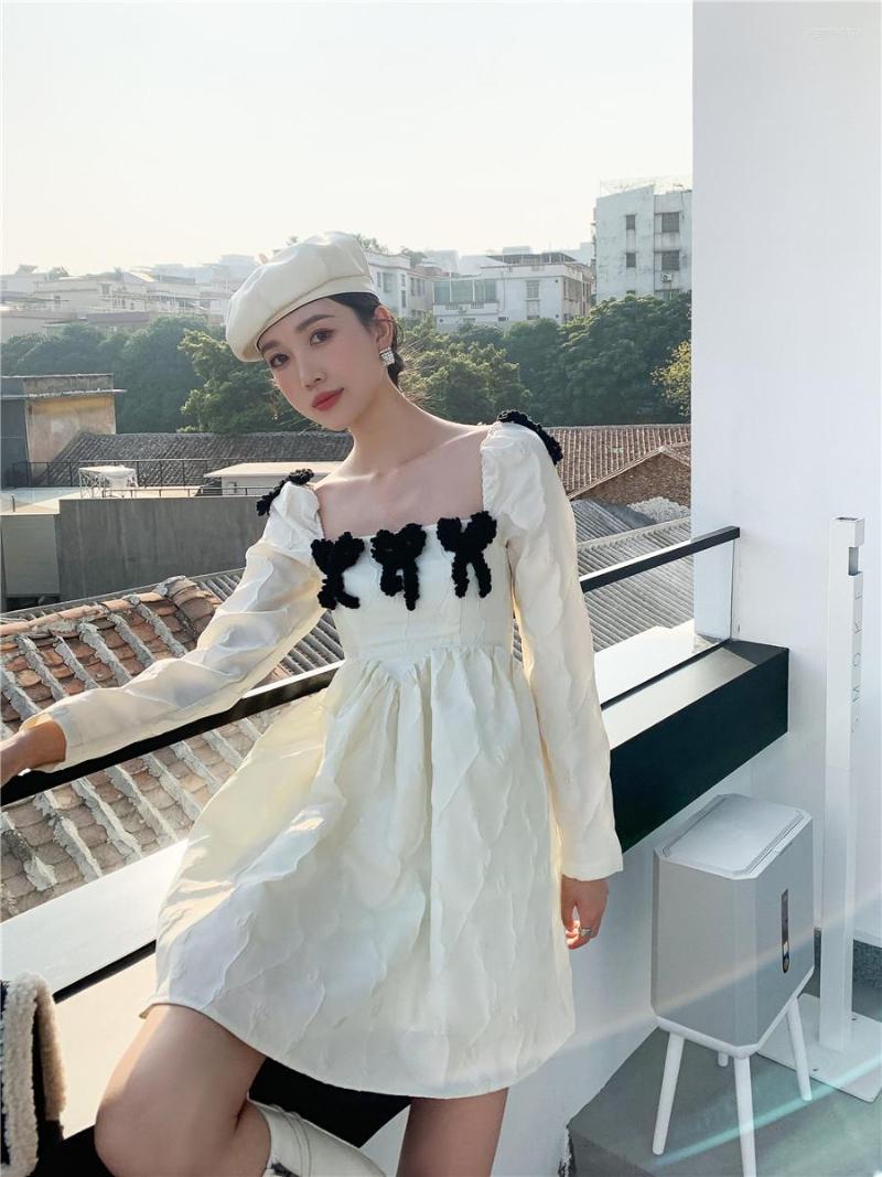 Casual Dresses DALMAZZO Autumn Vintage Puff Sleeve Ball Gown Dress Women Square Collar High Waist Slim Pleated Mini Vestidos, Picture color
Casual Dresses DALMAZZO Autumn Vintage Puff Sleeve Ball Gown Dress Women Square Collar High Waist Slim Pleated Mini Vestidos, Picture color