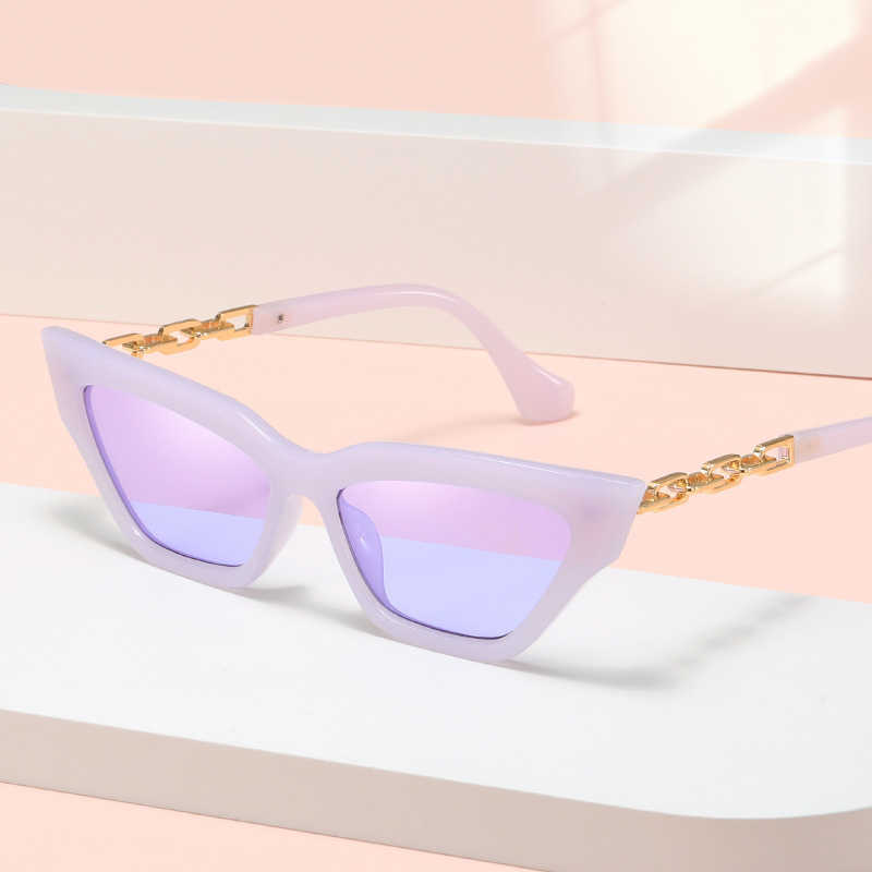 Sunglasses Fashin Luxury Sunglasses Women 2022 Retro Brand Designer Sunglasses UV400 G230225
Sunglasses Fashin Luxury Sunglasses Women 2022 Retro Brand Designer Sunglasses UV400 G230225