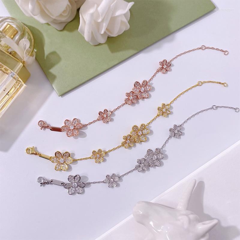 Bangle 2023 Quality Women Luxury Jewelry Bracelet Sweet Romantic Lucky Zircon Flower