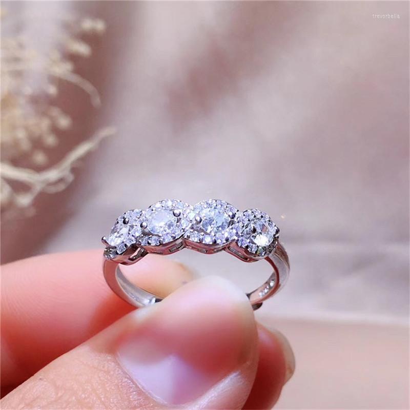 Cluster Rings Moissanite Color D VVS1 .GRA And CMA . Black Card 925silver Simple Lady
Cluster Rings Moissanite Color D VVS1 .GRA And CMA . Black Card 925silver Simple Lady