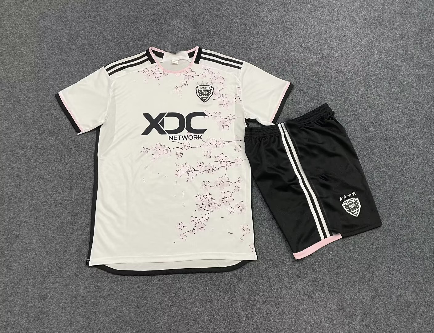 23 24 Washington DC United Soccer Jerseys kits 16 PEREZ 4 HINES-IKE 13 BRILLANT 5 MORENO 31 GRESSEL CANOUSE ROONEY Football Shirt Kits, Cincinnati jersey and short
23 24 Washington DC United Soccer Jerseys kits 16 PEREZ 4 HINES-IKE 13 BRILLANT 5 MORENO 31 GRESSEL CANOUSE ROONEY Football Shirt Kits, Cincinnati jersey and short