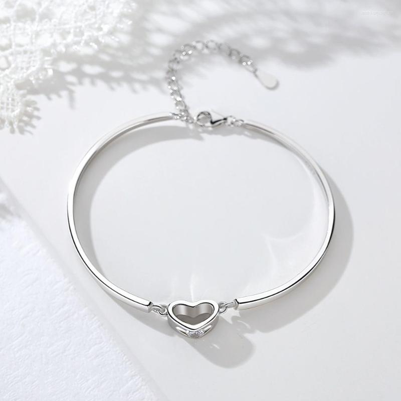 Bangle Luxury Fashion Women Bangles Heart Pulseira Elegant Shinning Rhinestone Bracelet Female Jewelry Gift Party
Bangle Luxury Fashion Women Bangles Heart Pulseira Elegant Shinning Rhinestone Bracelet Female Jewelry Gift Party