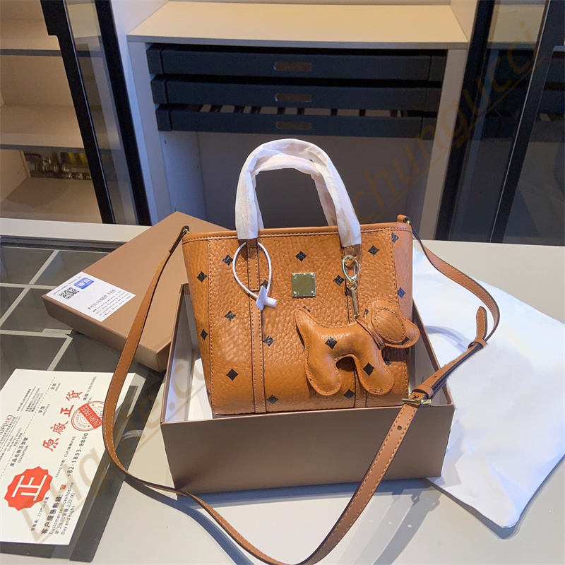 Top Quality Leather shoulder strap Shopping Bags Fashion style Beach Bags Cross Body Shoulders bag printing Shoulders bag Clutch totes hobo purses wallet, White
Top Quality Leather shoulder strap Shopping Bags Fashion style Beach Bags Cross Body Shoulders bag printing Shoulders bag Clutch totes hobo purses wallet, White