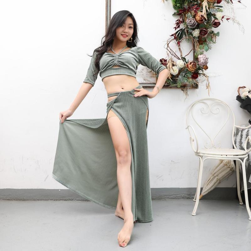 Stage Wear Halter Neck Women Belly Dance Clothing Elegant Outfit Top Skirt Girls Bellydance Costume Set Velvet Fabric Training, Green
Stage Wear Halter Neck Women Belly Dance Clothing Elegant Outfit Top Skirt Girls Bellydance Costume Set Velvet Fabric Training, Green