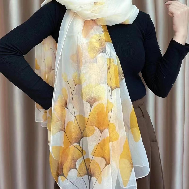 Scarves Luxury Silk Scarf Hijab Women Soft Warm Pashmina Neck Beach Stoles Elegant Head Echarpe Shawl Large Wrap Bandana
Scarves Luxury Silk Scarf Hijab Women Soft Warm Pashmina Neck Beach Stoles Elegant Head Echarpe Shawl Large Wrap Bandana