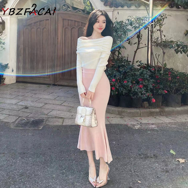 Two Piece Dress Womens Suit Fashion White Oneword Lapel Long Sleeve Knit Top Pink High Waist Slim Fishtail Skirt Set Elegant Winter Womens 230316
Two Piece Dress Womens Suit Fashion White Oneword Lapel Long Sleeve Knit Top Pink High Waist Slim Fishtail Skirt Set Elegant Winter Womens 230316