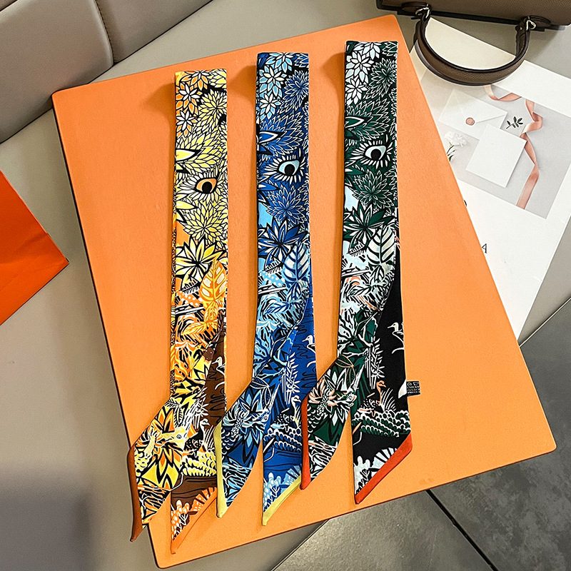 2023 Fashion Floral Print Silk Scarf Women Thin Neck Long Scarves Narrow Office Lady Shawl Bandanas Female Skinny Hairbands 5x85cm
2023 Fashion Floral Print Silk Scarf Women Thin Neck Long Scarves Narrow Office Lady Shawl Bandanas Female Skinny Hairbands 5x85cm