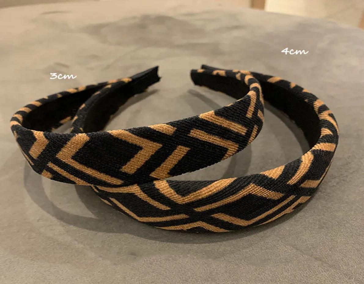 Brown Headbands Headwraps Designer Headband F Letters Designer Accessories Hair Hoops Headwrap Woman Luxurys Designers Jewelry Clo8238963
Brown Headbands Headwraps Designer Headband F Letters Designer Accessories Hair Hoops Headwrap Woman Luxurys Designers Jewelry Clo8238963